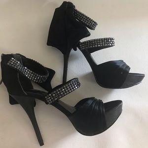 Guess by Marciano black studded high heel size 5.5
